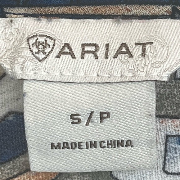 Ariat Geometric Print Women's Top - Picture 3 of 13